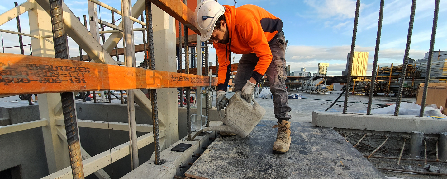 Grouting vs Epoxy: Choosing the Right Option